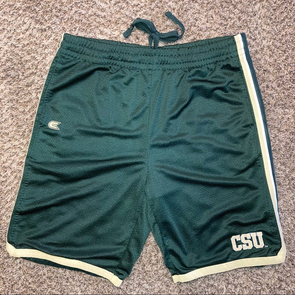 Men’s Colosseum Colorado State Rams Shorts size Large.